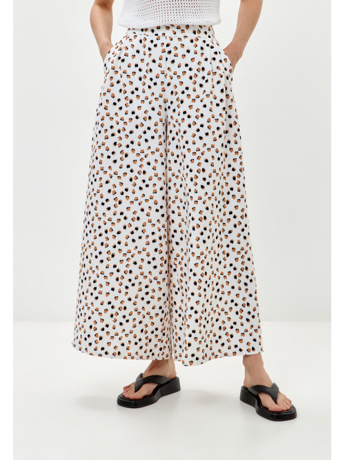 Комфортные летние брюки цв...