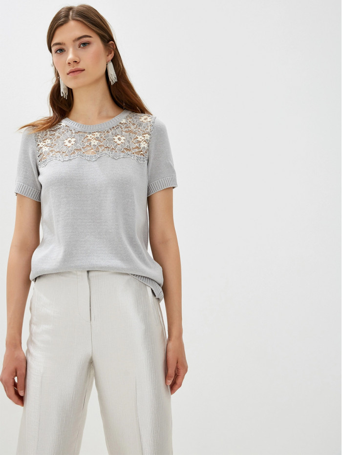 Легкий летний джемпер с кружевом светло-серого цвета ВТЛ-16