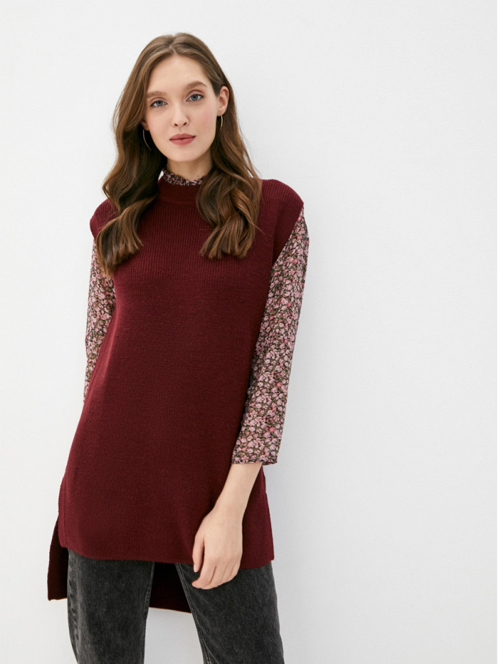 Жилет удлиненный бордового цвета ВТД-35