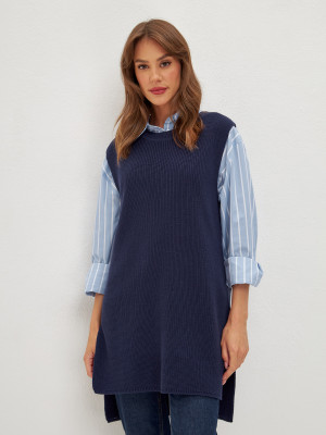 Жилет женский темно-синего цвета ВТД-52