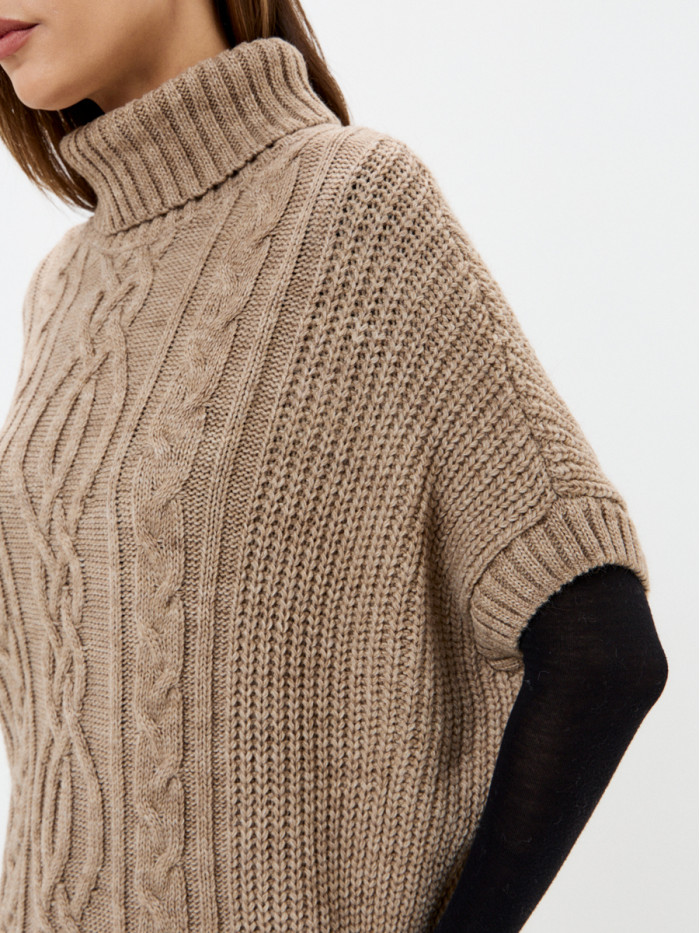 Жилет теплый со спущенным рукавом бежевый меланж цвет ВТД-53