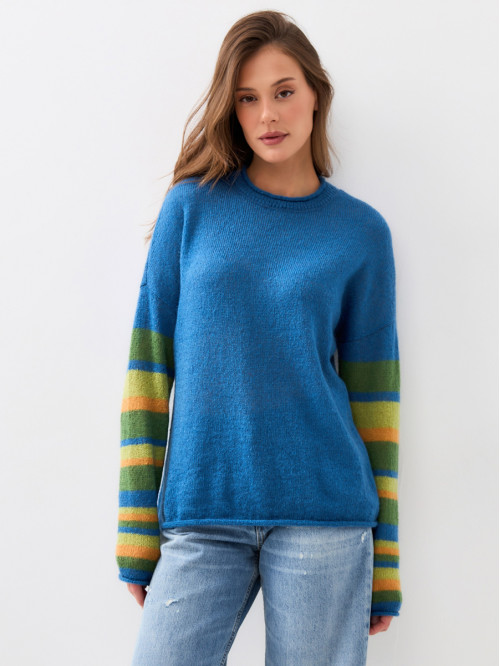 Легкий женский джемпер с по...