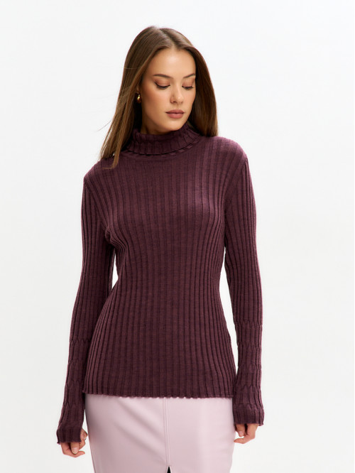 Эффектный джемпер с буфами ...