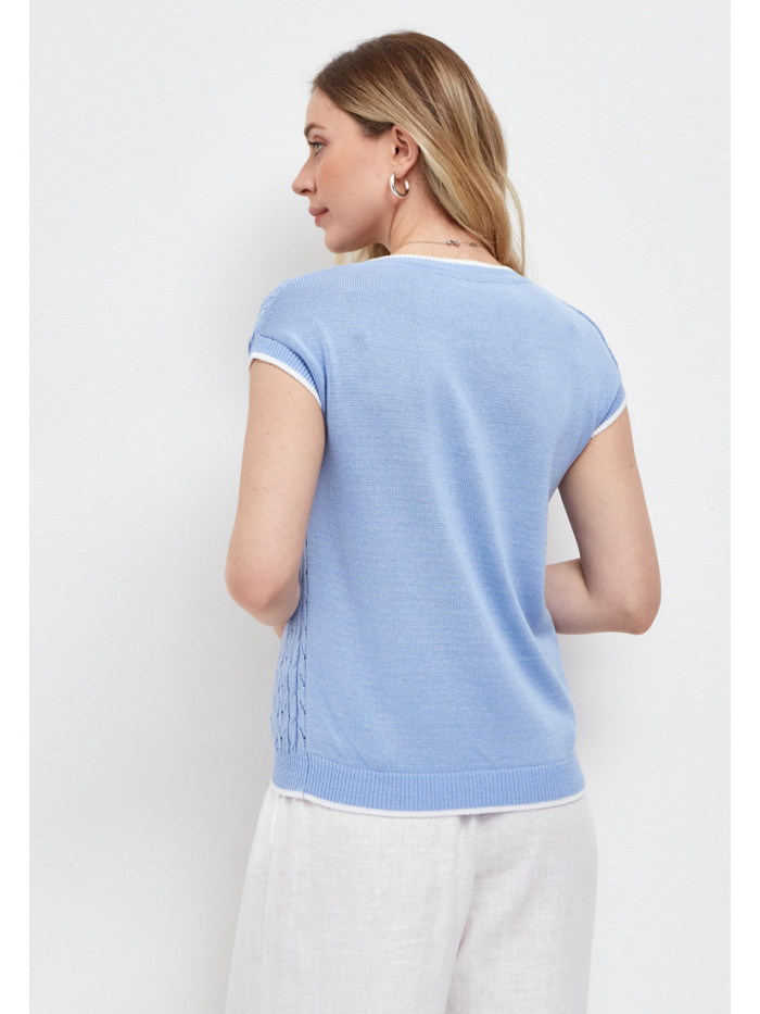 Яркий оригинальный джемпер светло-голубого и белого цвета ВТЛ-27