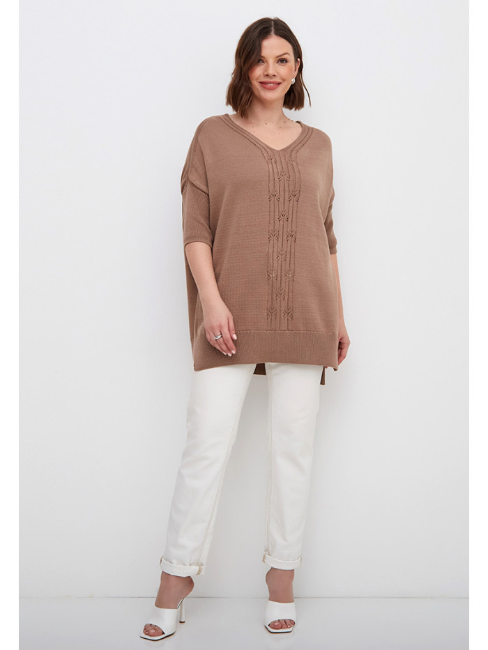 Джемпер женский прямого кроя кофейного цвета ВТЛ-45