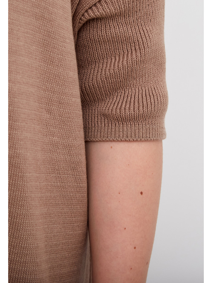 Джемпер женский прямого кроя кофейного цвета ВТЛ-45