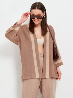 Кимоно кофейно-бежевого цвета ВТЛ-50