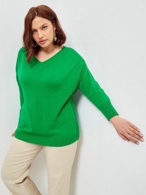 Джемпер с V-образным вырезом зеленого цвета ВТЛ-63