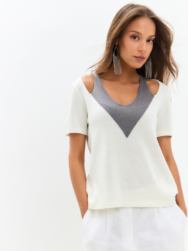 Оригинальный комбинированный джемпер молочного-серого цвета ВТЛ-67