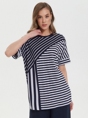 Женская блуза в полоску темно-синего и белого цвета ВШЛ-02